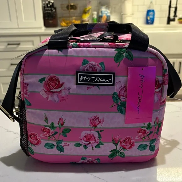 Betsey Johnson Pink Rose Lunch Bag - Picture 1 of 11
